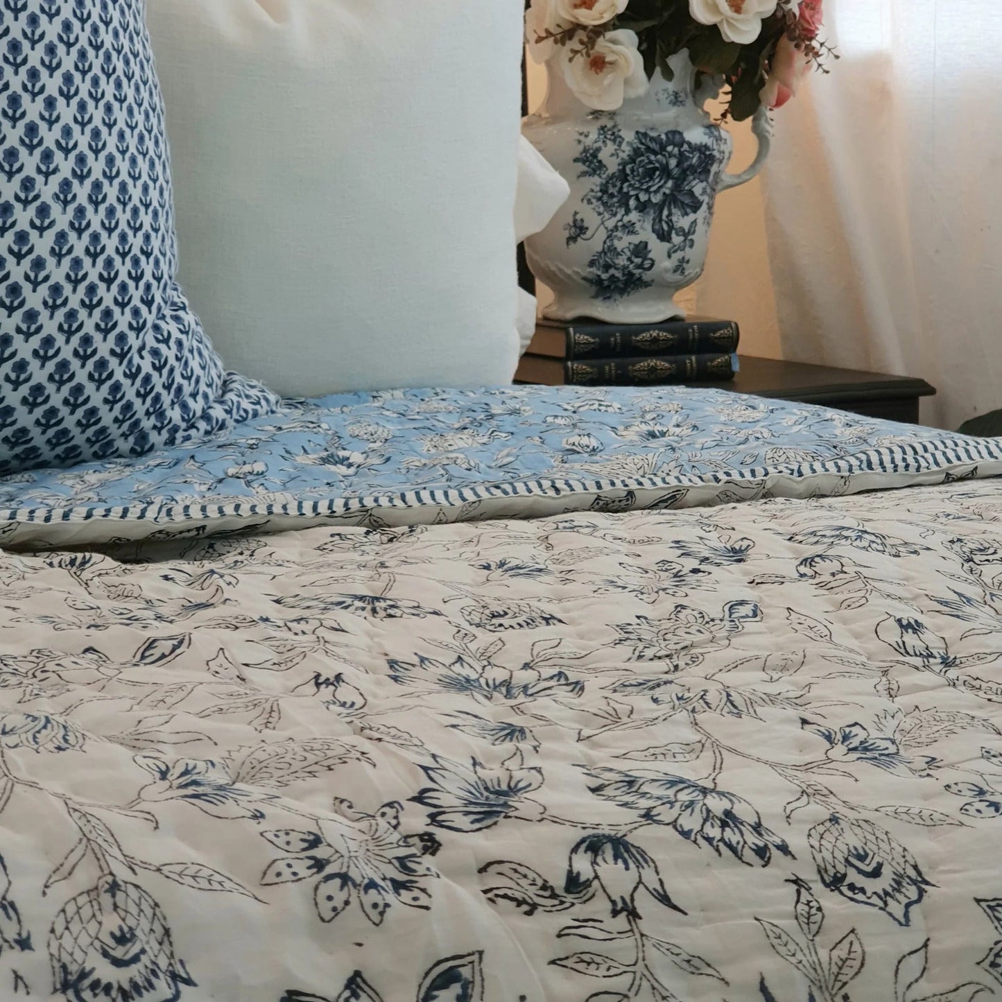 Wild Flower Ocean Reversible Quilt - Blue (Size: King 228 cm x 274 cm)-2