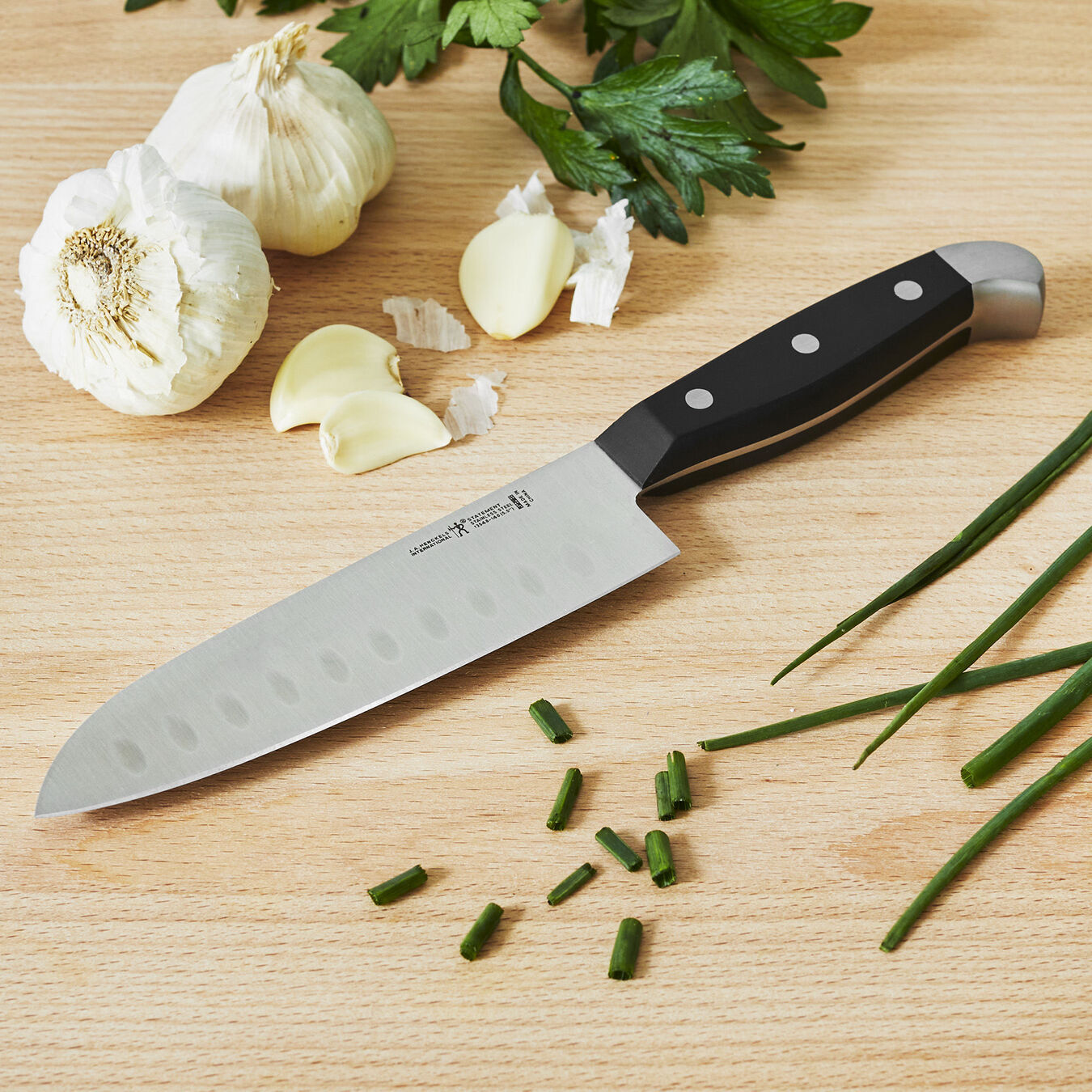 ZWILLING Santokumesser Hollow Edge Santoku Knife - 180 mm / 7"-3