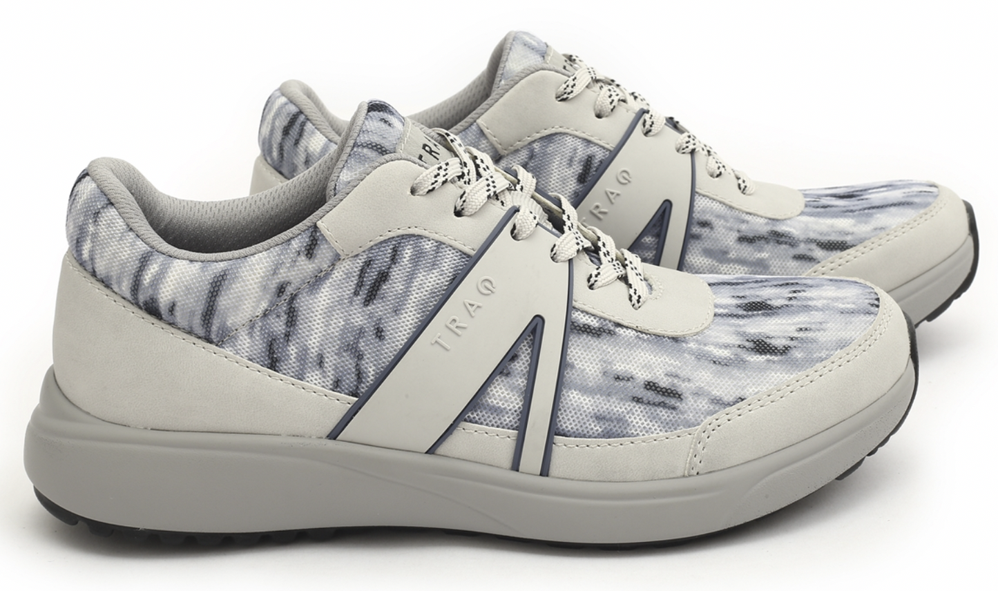 Alegria Womens TRAQ Qarma 2 Athletic Sneaker Breathable Smart Shoes - Cloudy-4