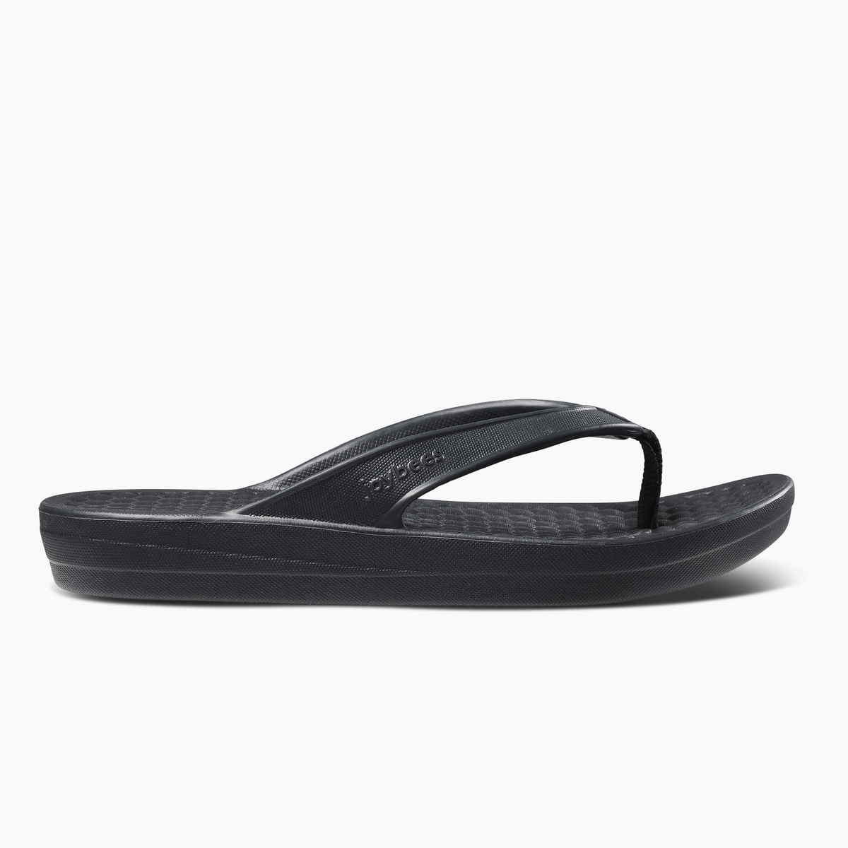 Joybees Womens Varsity Flip Flops Thongs Summer Sandals in Solid Black