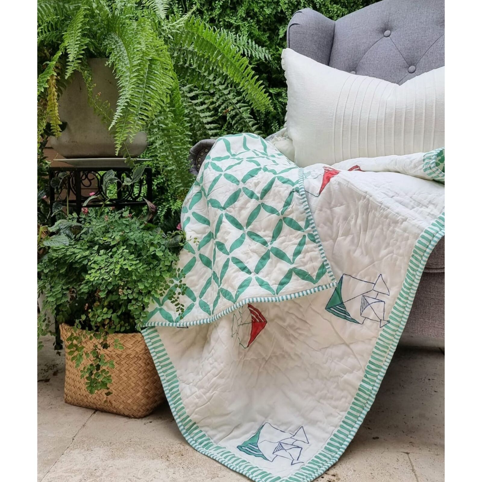 GOTS Certified Organic Cotton Reversible Baby Quilt (100x120cm) - Pretty Kites (Green)-0