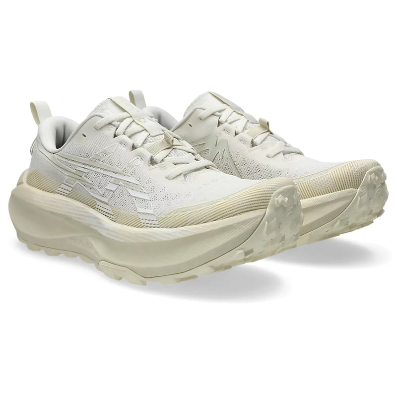 Asics Mens Trabuco Max 4 Sneakers Shoes in Cream/White