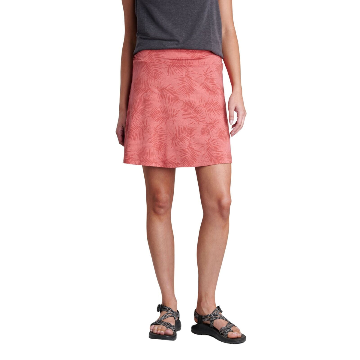 Kuhl Womens Skyla Outdoor Hiking Lightweight Skirt in Dark Dahlia