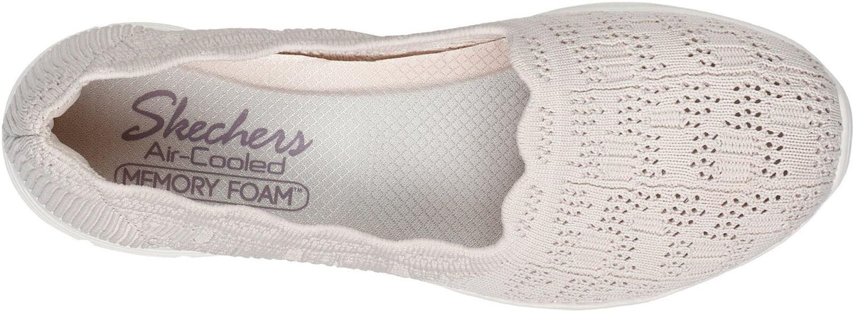 Skechers Womens Seager Air-Cooled Memory Foam Flats Shoes in Natural