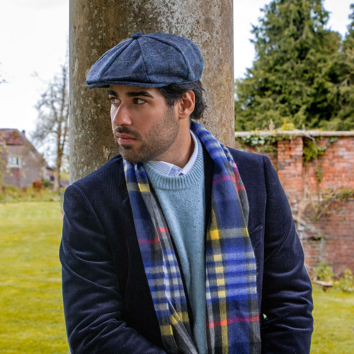 Dents Heritage Bold Check Cashmere Scarf with Tassels and Gift Box in Night Sky