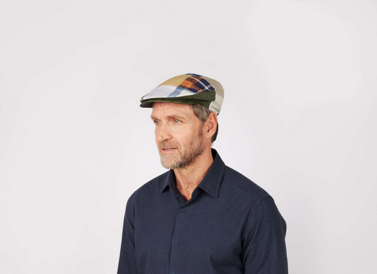 Hanna Hats Patch 100% Linen Flat Vintage Cap in Multicolour