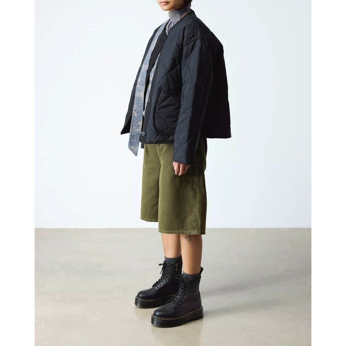 Dr. Martens Jadon III Pisa 8 Eye Leather Platform Boots in Black