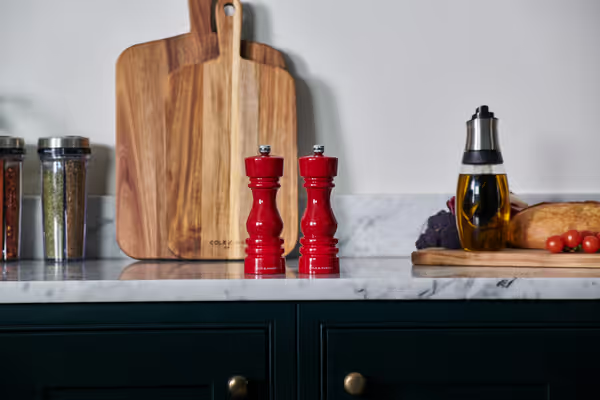Cole & Mason London Salt & Pepper Shakers Mills Red Gloss Gift Set - 18cm