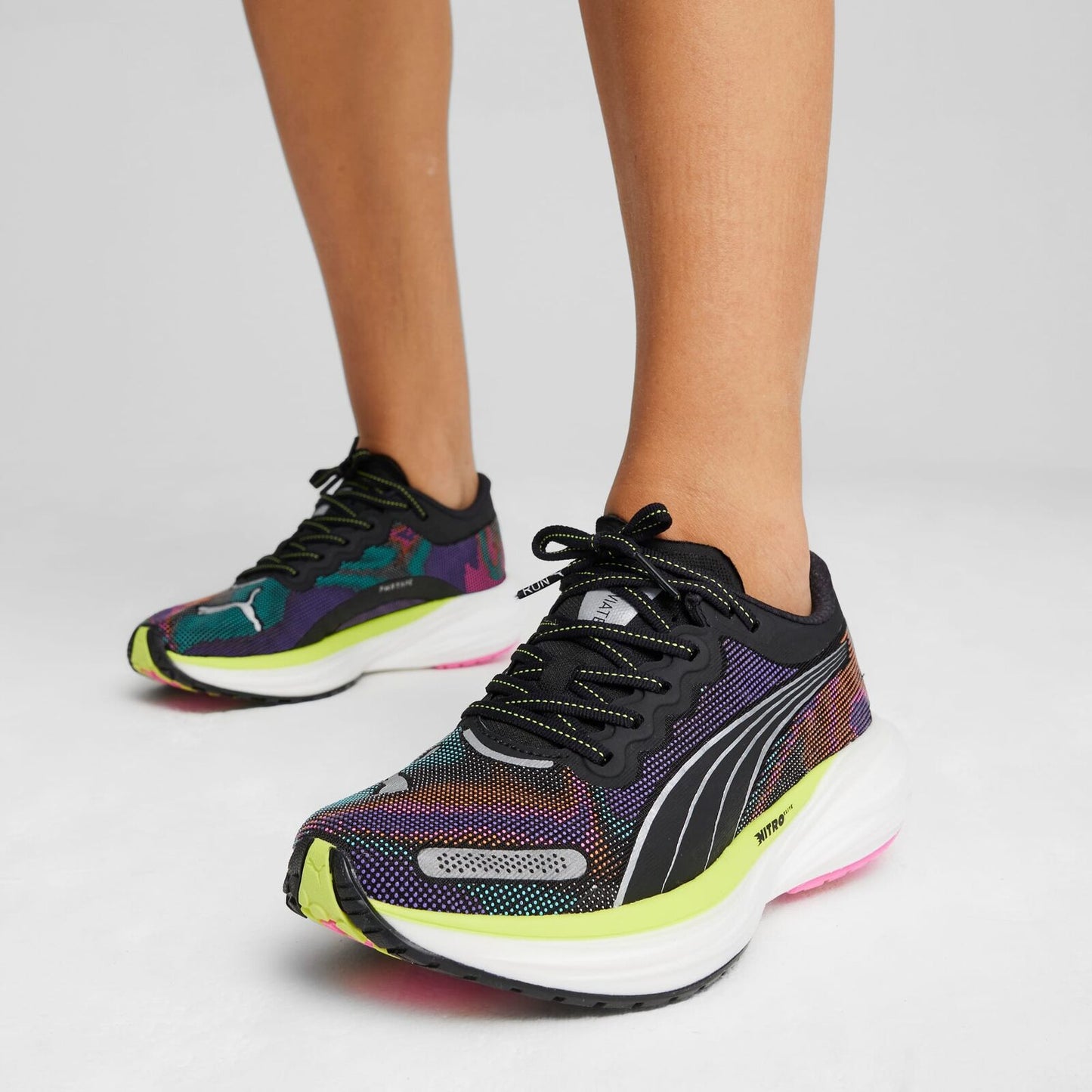 Puma Deviate Nitro 2 Womens Running Shoes in Black / Lime / Pink - Size US 8-2