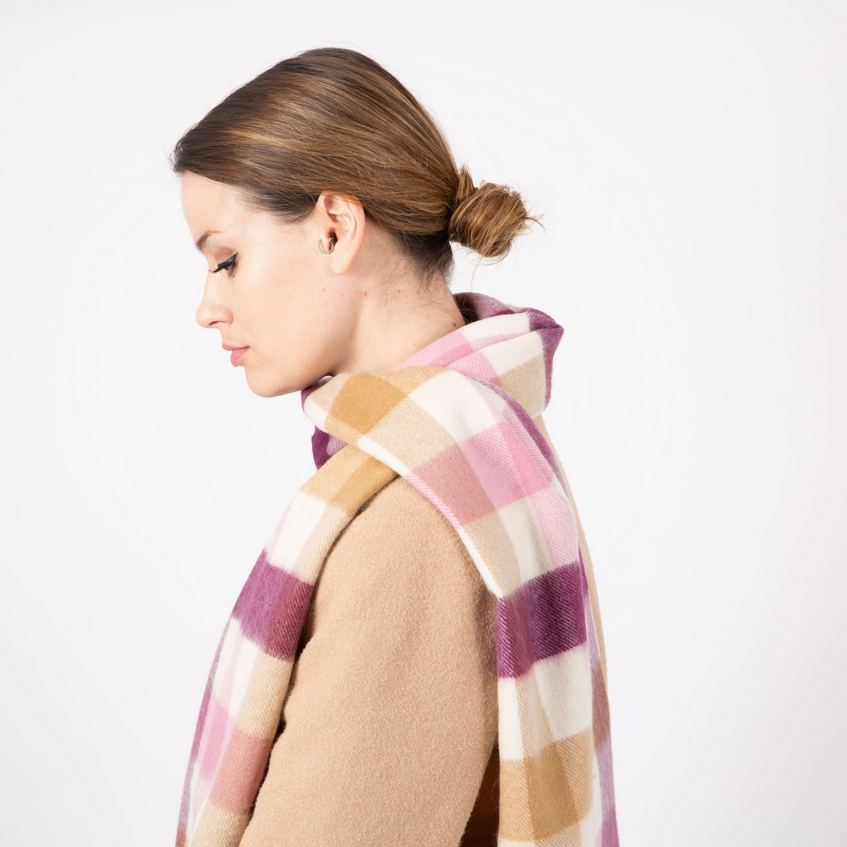Dents Heritage Plaid Check Cashmere Wool Scarf with Tassels and Gift Box in Aubergine