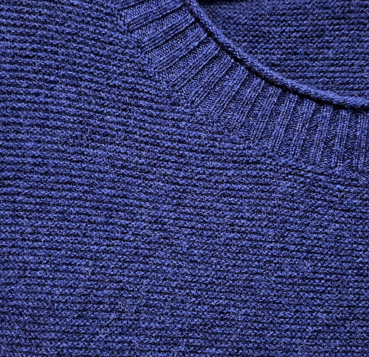 Luxury Cashmere Wool Horizontal Rib Pullover Jumper (Textured Knit) in Navy