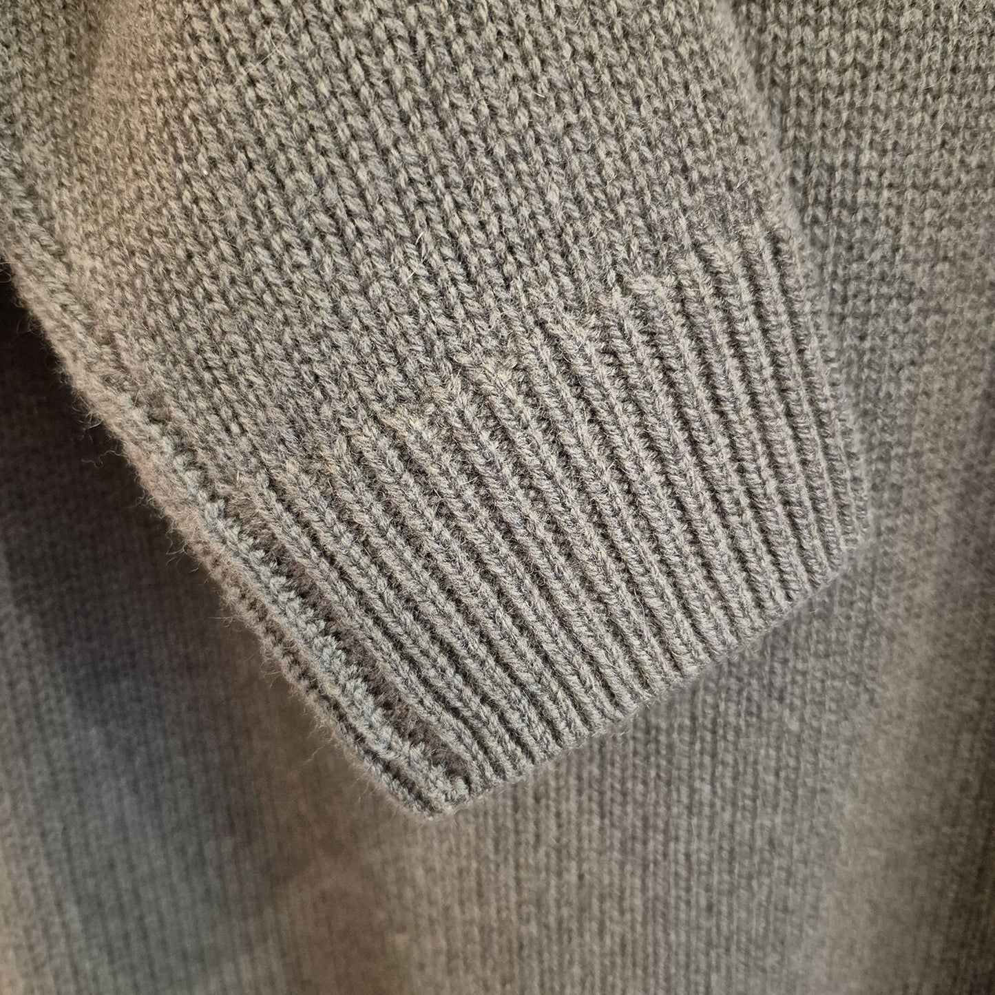 Luxury Cashmere Wool Funnel Neck Heavy Gauge Pullover Jumper (Chunky Knit) in Green