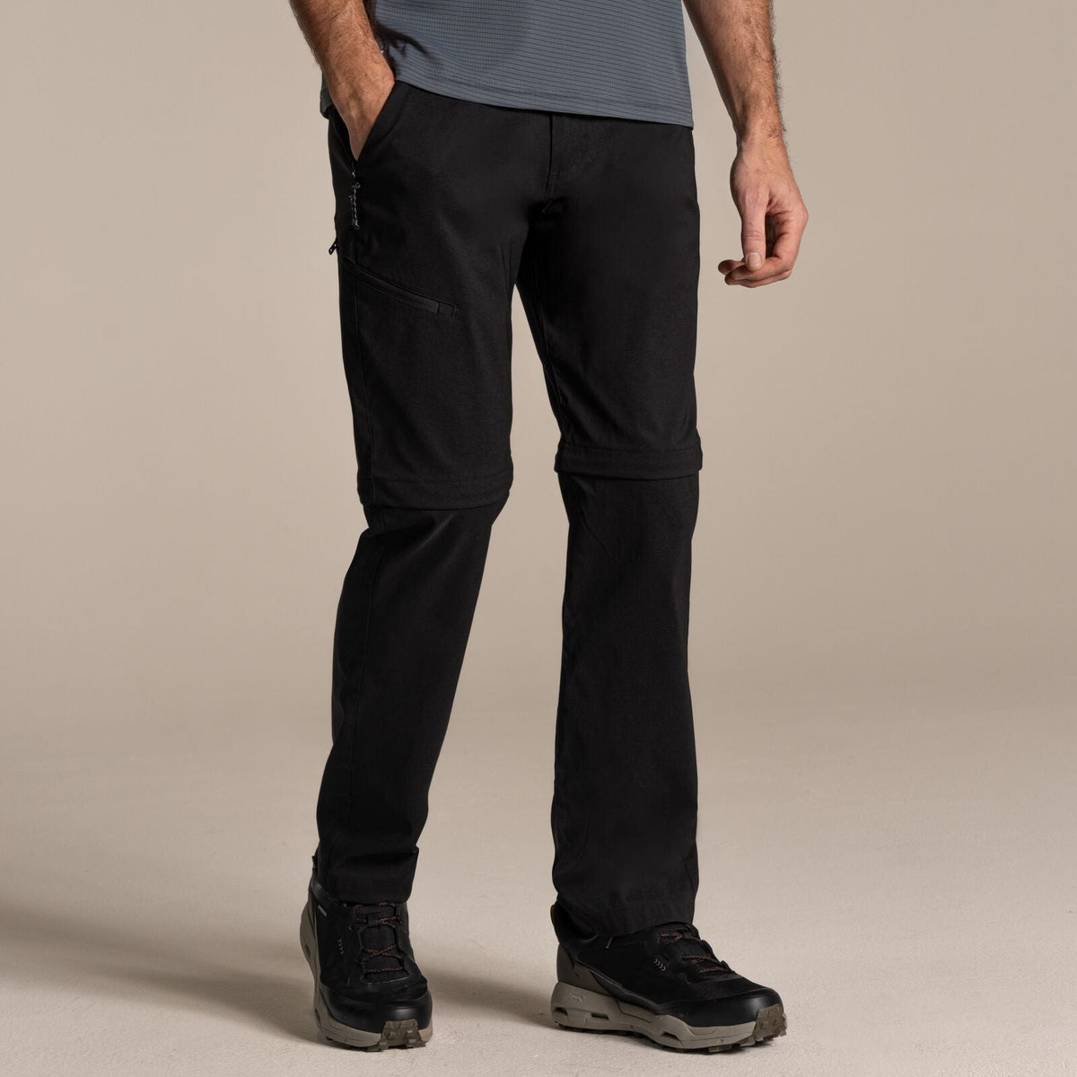 Craghoppers Kiwi Pro III Convertible Stretch Trousers (Regular) in Black