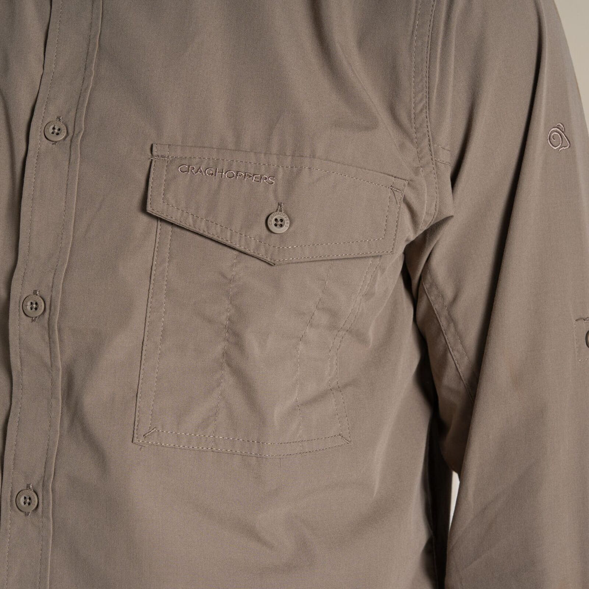 Craghoppers Kiwi Long Sleeve Outdoor Shirt in Pebble