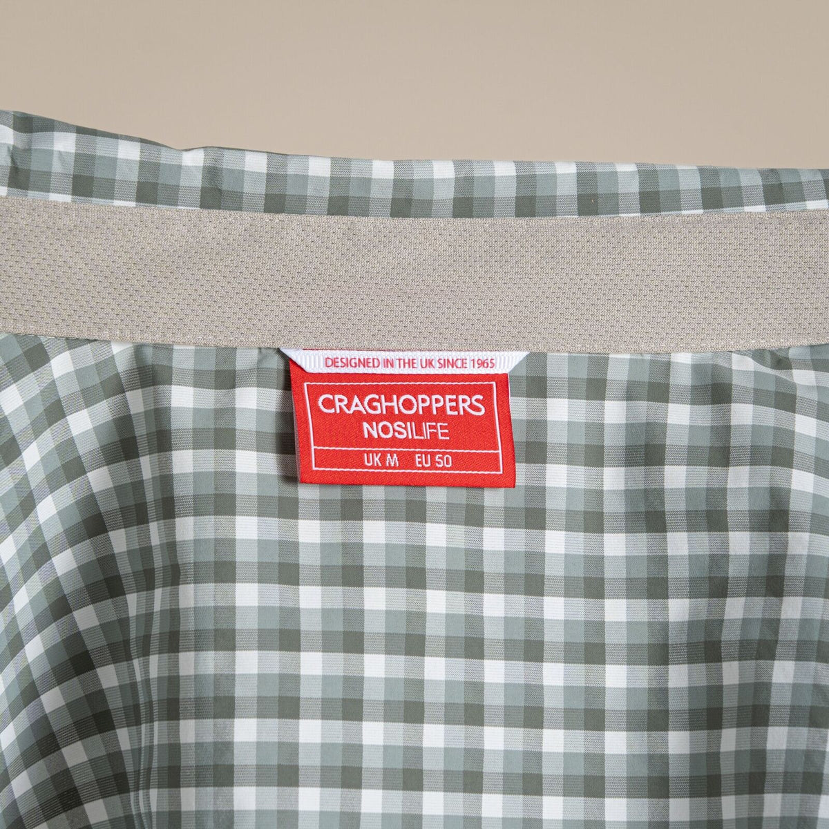 Craghoppers NosiLife Nuoro Check Long Sleeve Shirt in Lichen Green / Ecru Check