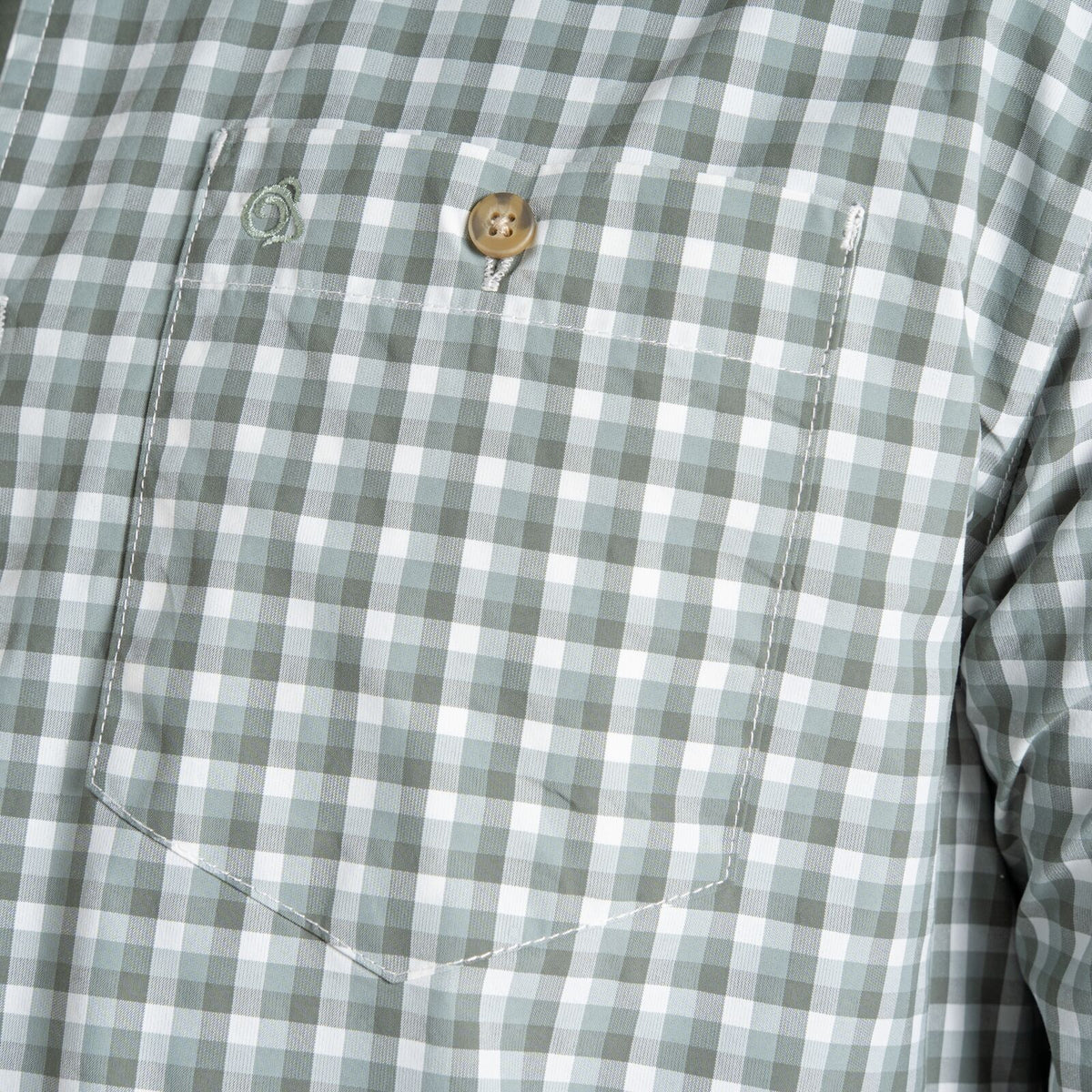 Craghoppers NosiLife Nuoro Check Long Sleeve Shirt in Lichen Green / Ecru Check