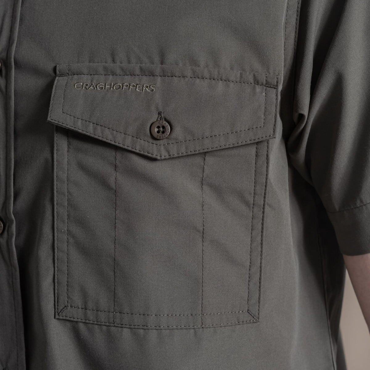 Craghoppers Kiwi II Short Sleeve UPF50+ Hiking Shirt in Cedar