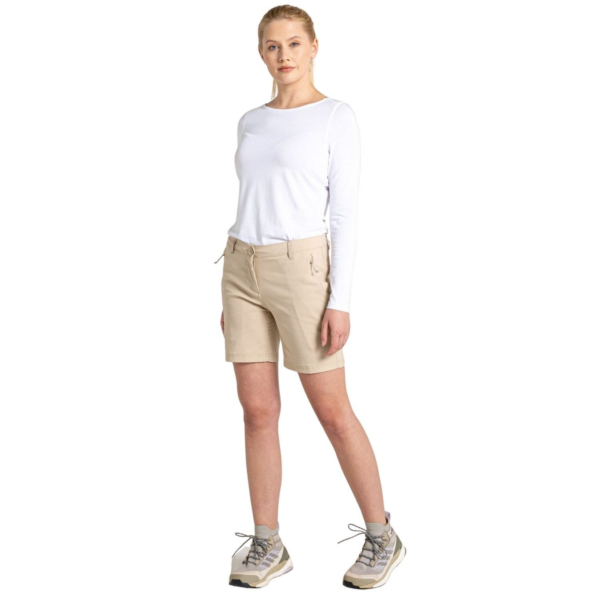 Craghoppers Womens Kiwi Pro II UPF 50+ Water Repellent 7” Stretch Shorts in Desert Sand