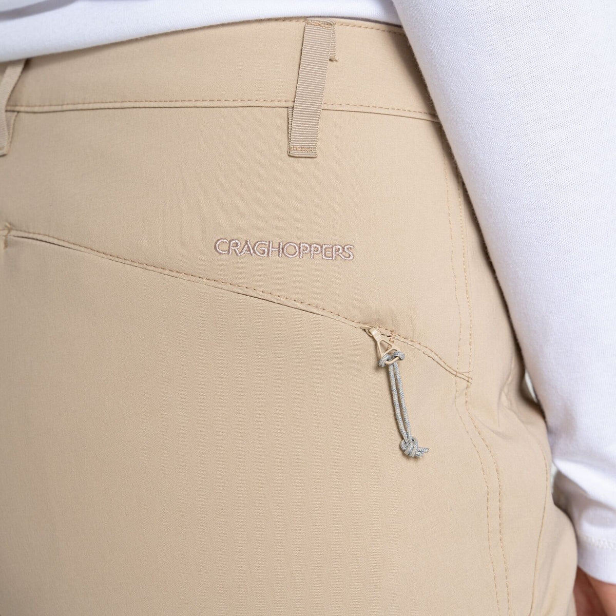 Craghoppers Womens Kiwi Pro II UPF 50+ Water Repellent 7” Stretch Shorts in Desert Sand