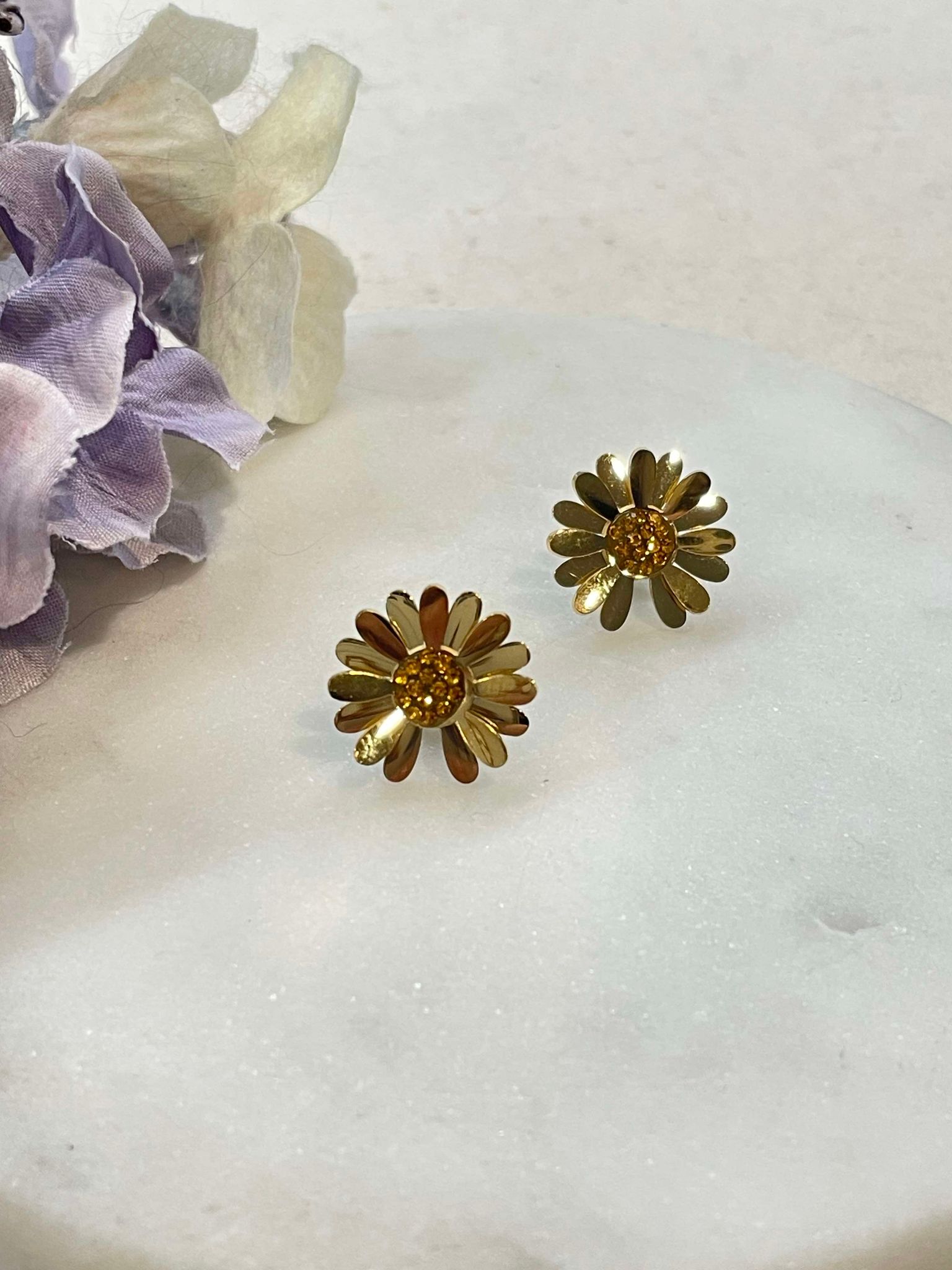 Flowers for you earrings - gold – Tarnish Proof Jewellery-1