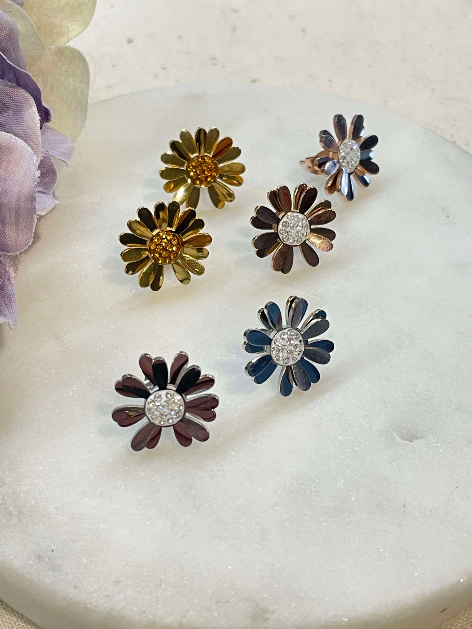 Flowers for you earrings - gold – Tarnish Proof Jewellery-2