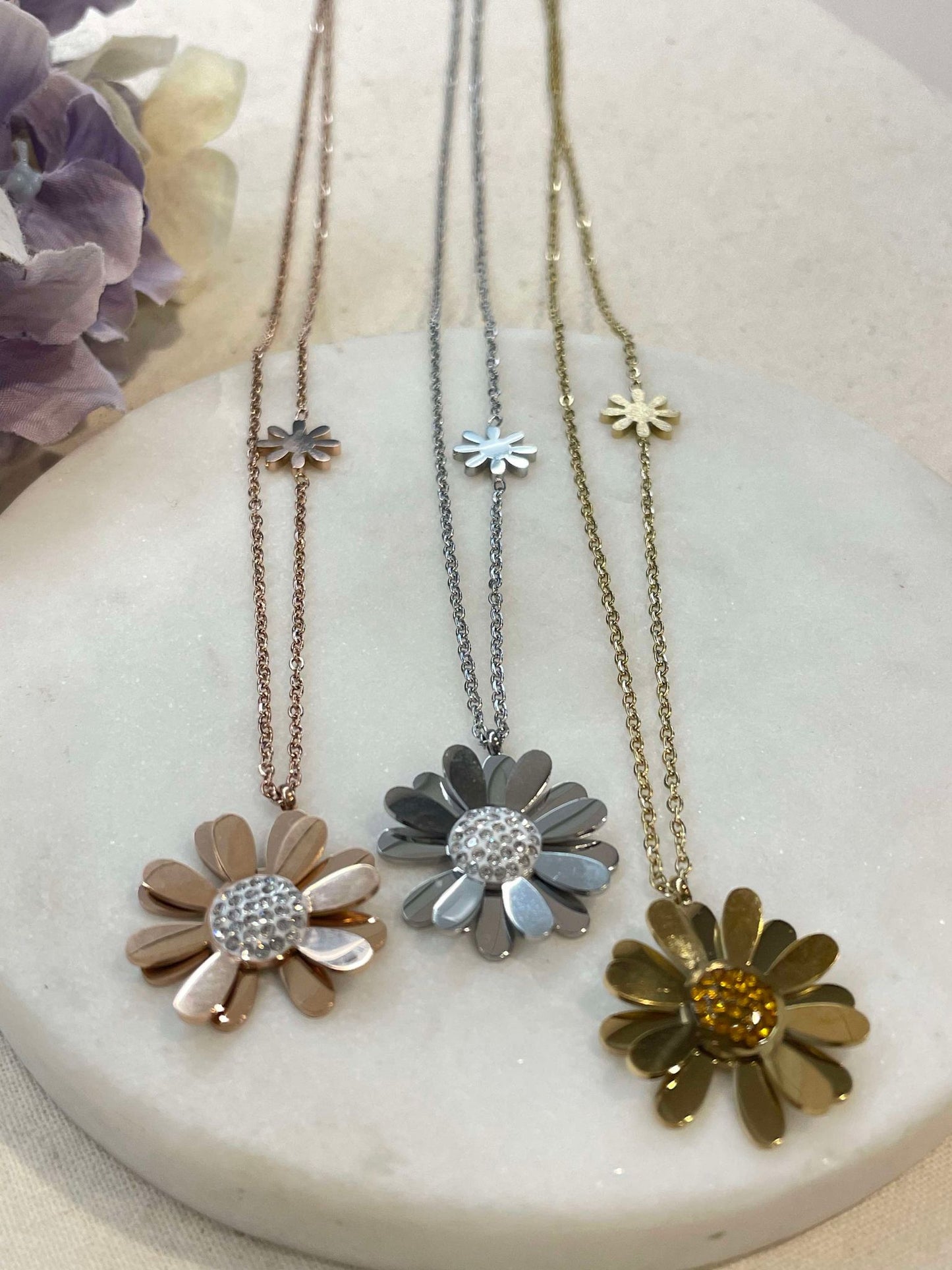Flowers for you necklace - rose gold – Tarnish Proof Jewellery-3