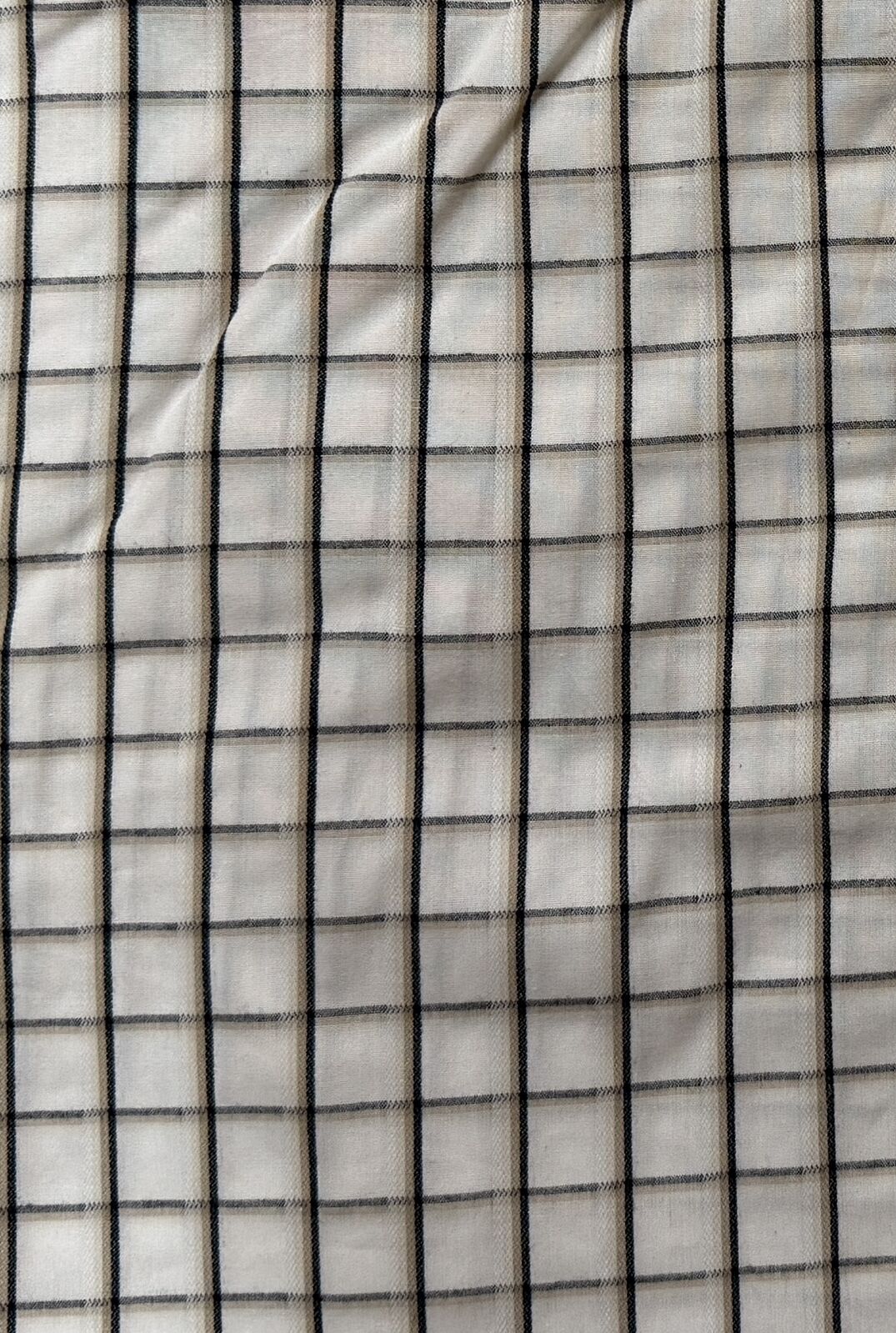 Mens 100% Cotton Button Up Short Sleeve Shirt in White Check