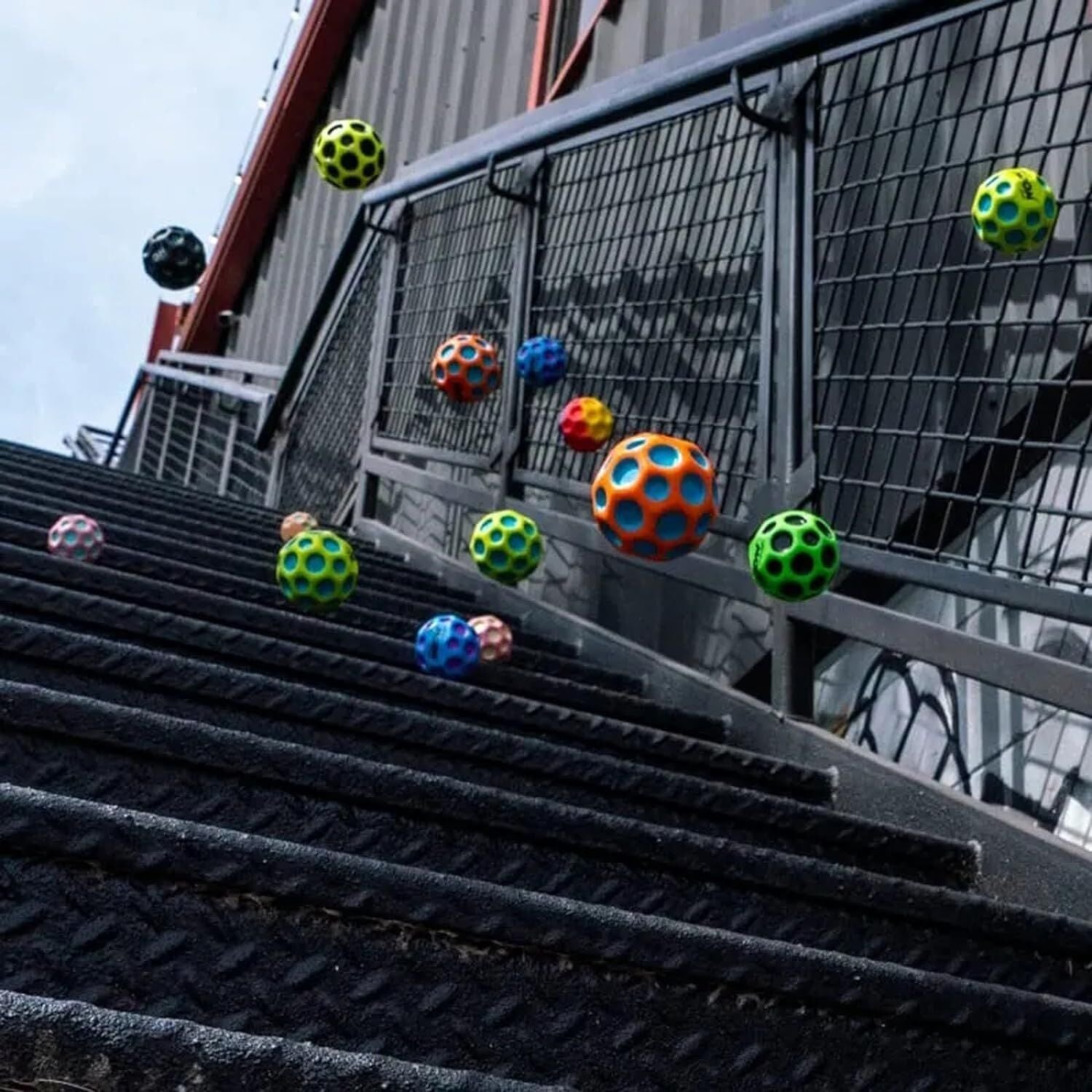 High Bouncing Ball Space Ball Bouncy Ball Outdoor Throw Catch Moon Ball Kids Toy-3