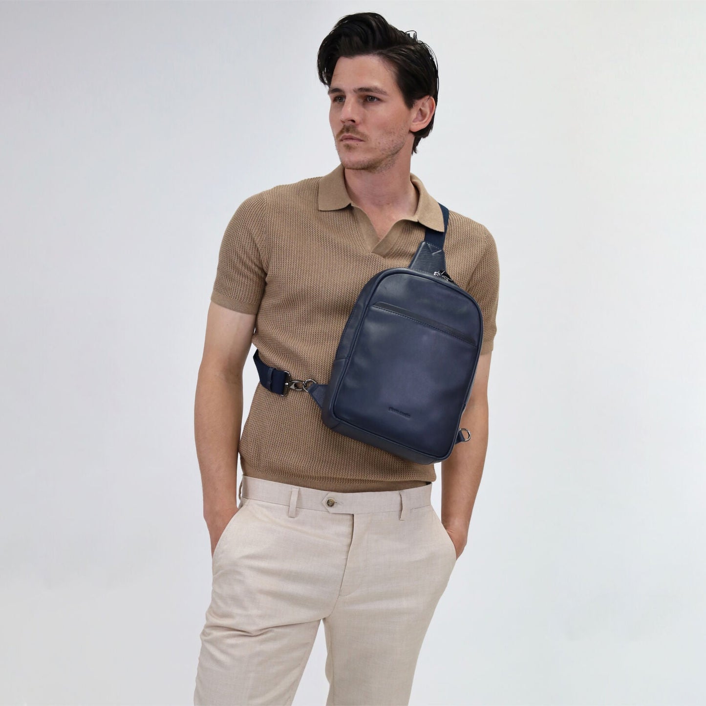 Pierre Cardin Mens Leather Crossbody Bag w/ Shoulder Strap in Navy/Black