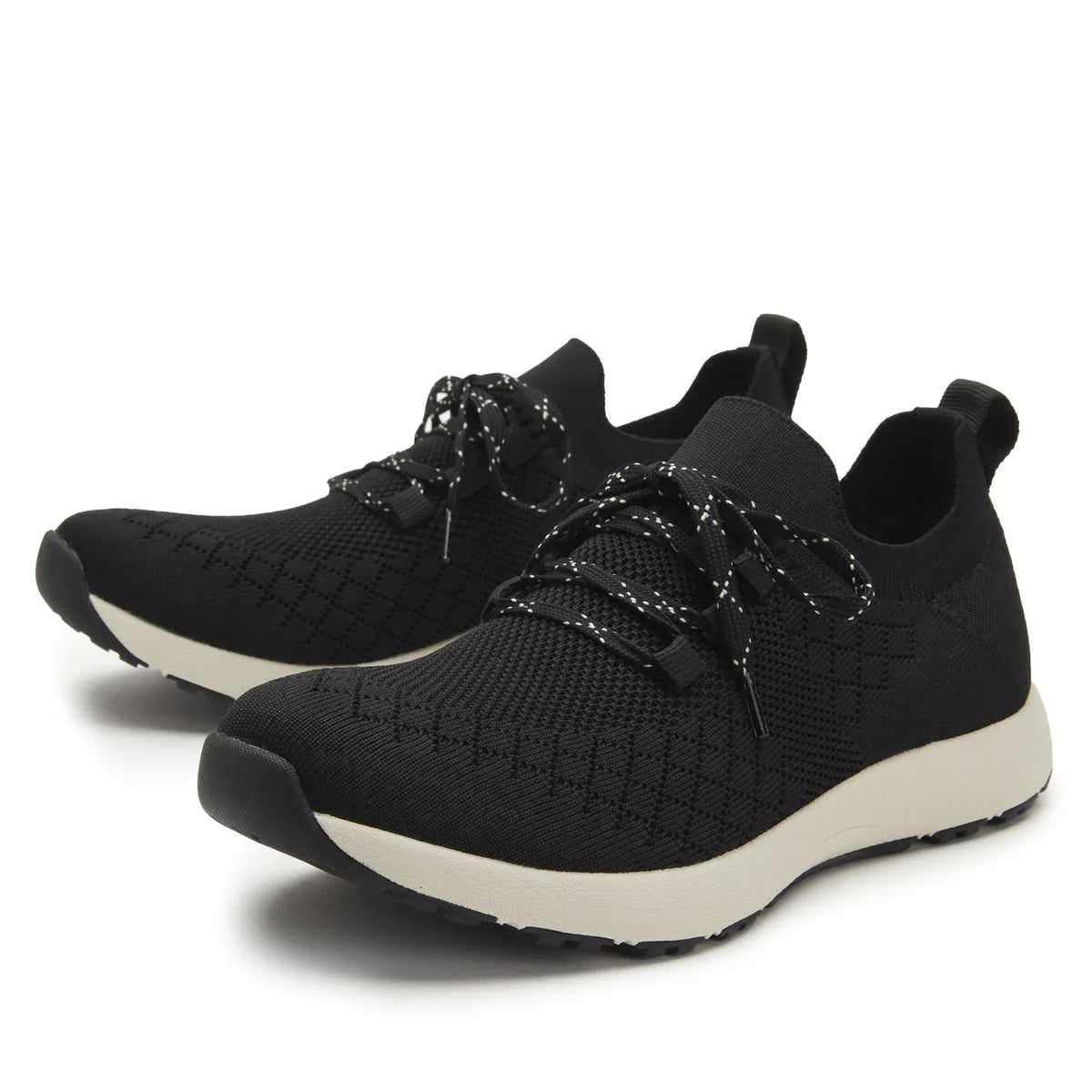 TRAQ Froliq Womens Walking Shoes Knit Lace-Up Lightweight Cushioned in Black