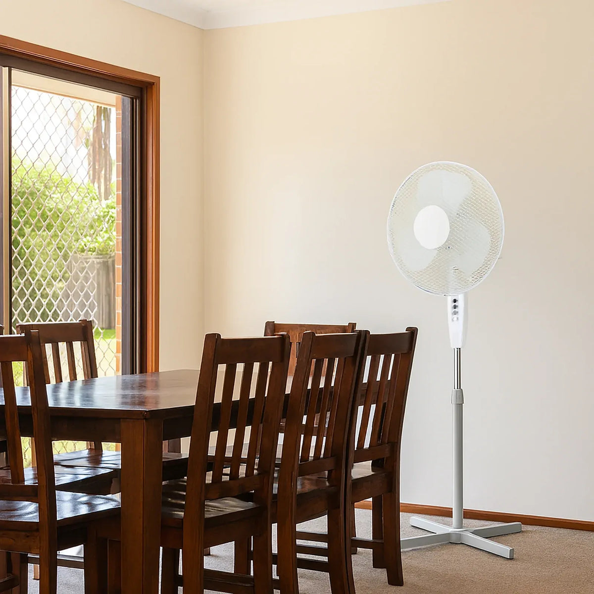 Sheffield 1.25m Tall Pedestal Oscillating Fan Self Standing w/ 40cm Head in White