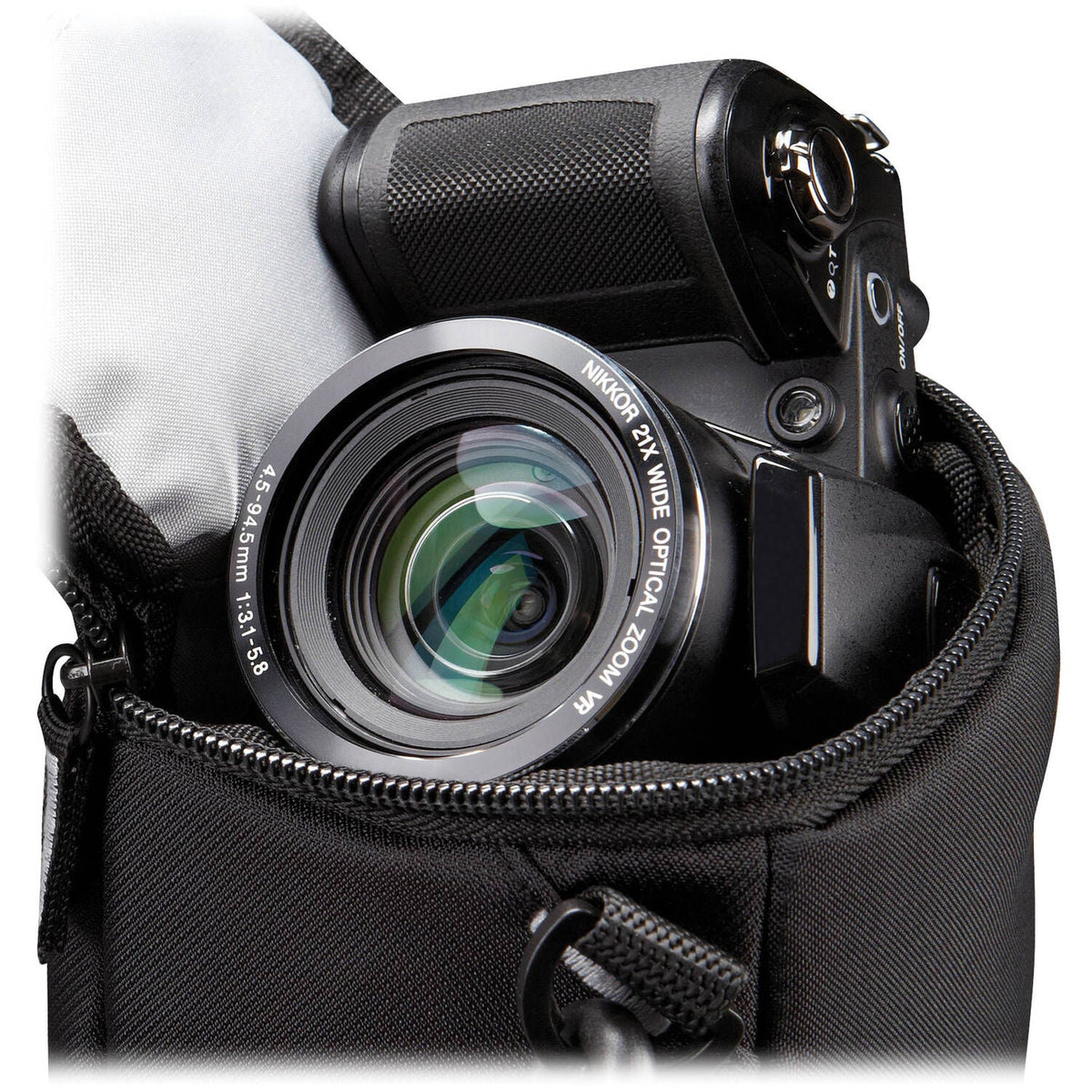 Case Logic Compact Camera Case For High Zoom Cameras Padded Nylon in Black