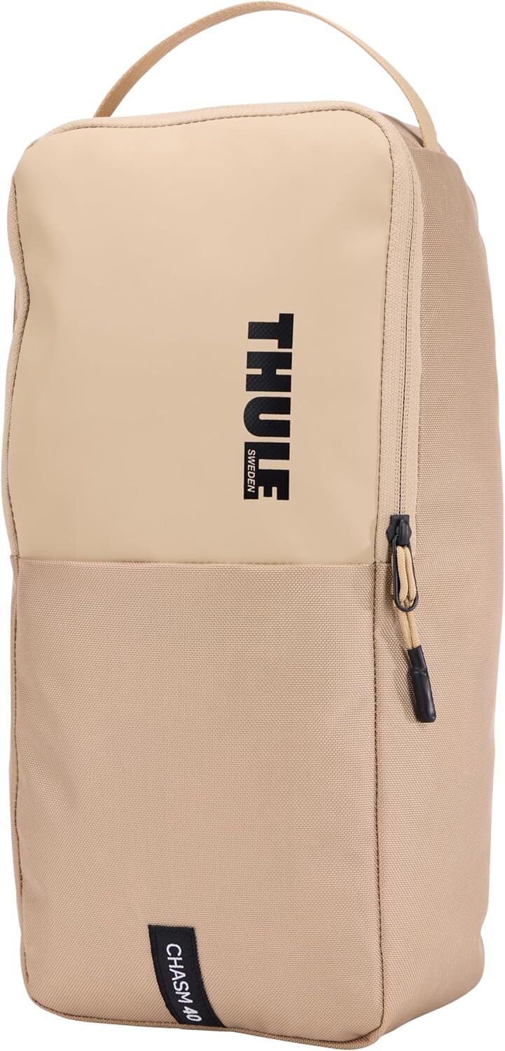 Thule Chasm 40L Duffel Bag Convertible Backpack Duffle in Gentle Biege