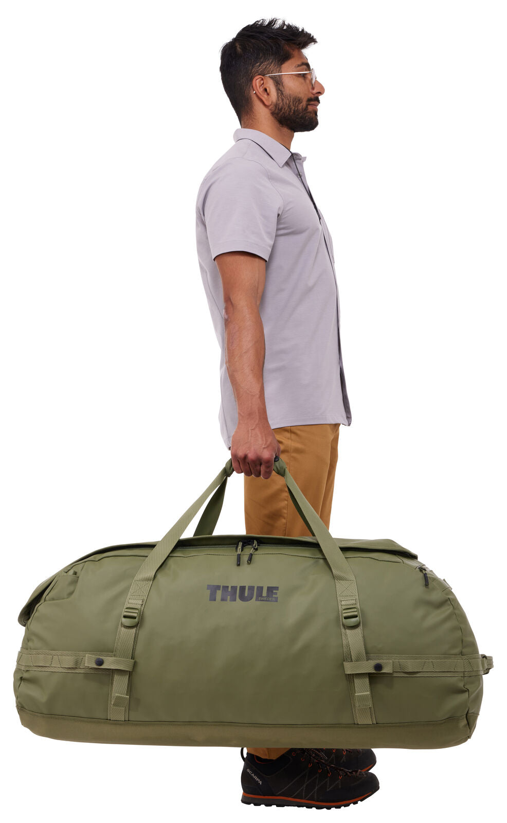 Thule Chasm 130L Duffel Overnight Bag Convertible Backpack Duffle in Olivine