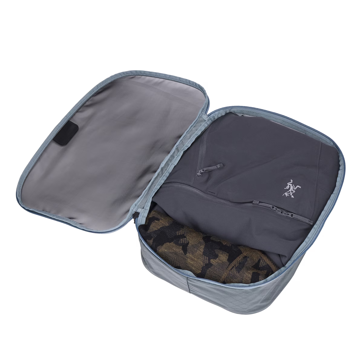 Thule Medium Packing Cube Travel Organiser Bag for Carry-On Luggage in Pond Grey
