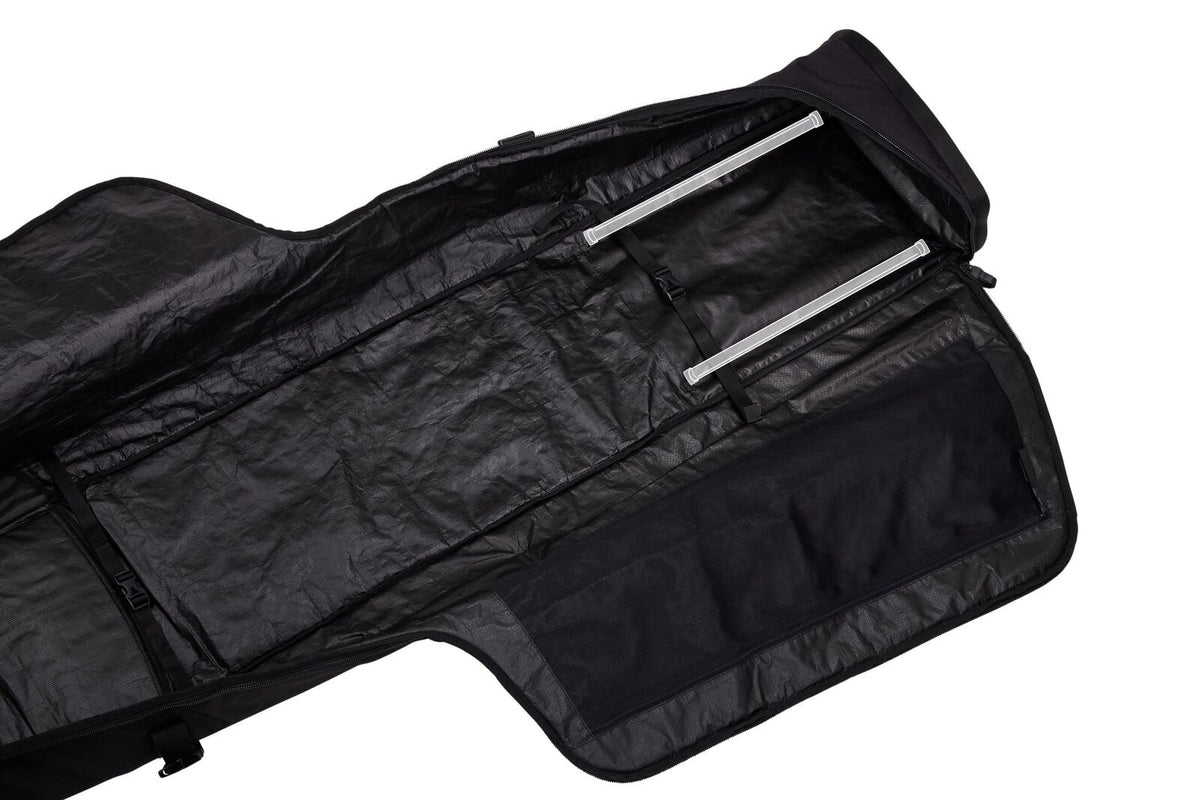 THULE 165cm RoundTrip Snowboard Roller Padded Bag Holds 2 Boards & Boots in Black