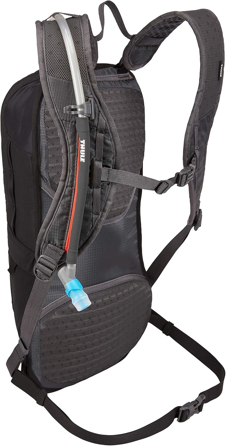 Thule Uptake Hydration Cycling Bike Riding Bag in Black (8L Storage + 2.5L Water Reservoir)