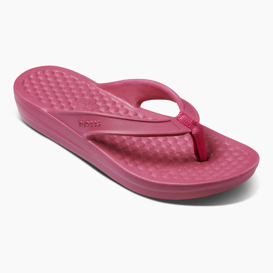 Joybees Womens Varsity Flip Flops Thongs Summer Sandals in Solid Beetroot